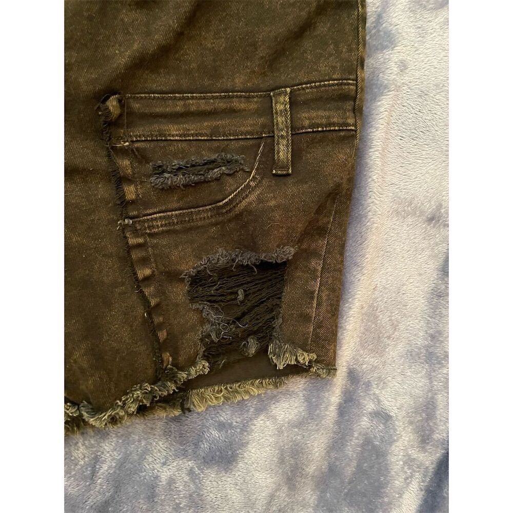 *3/$15 Fashion Nova women’s  Distressed Cargo Denim Shorts Black Size 20 - Picture 4 of 11